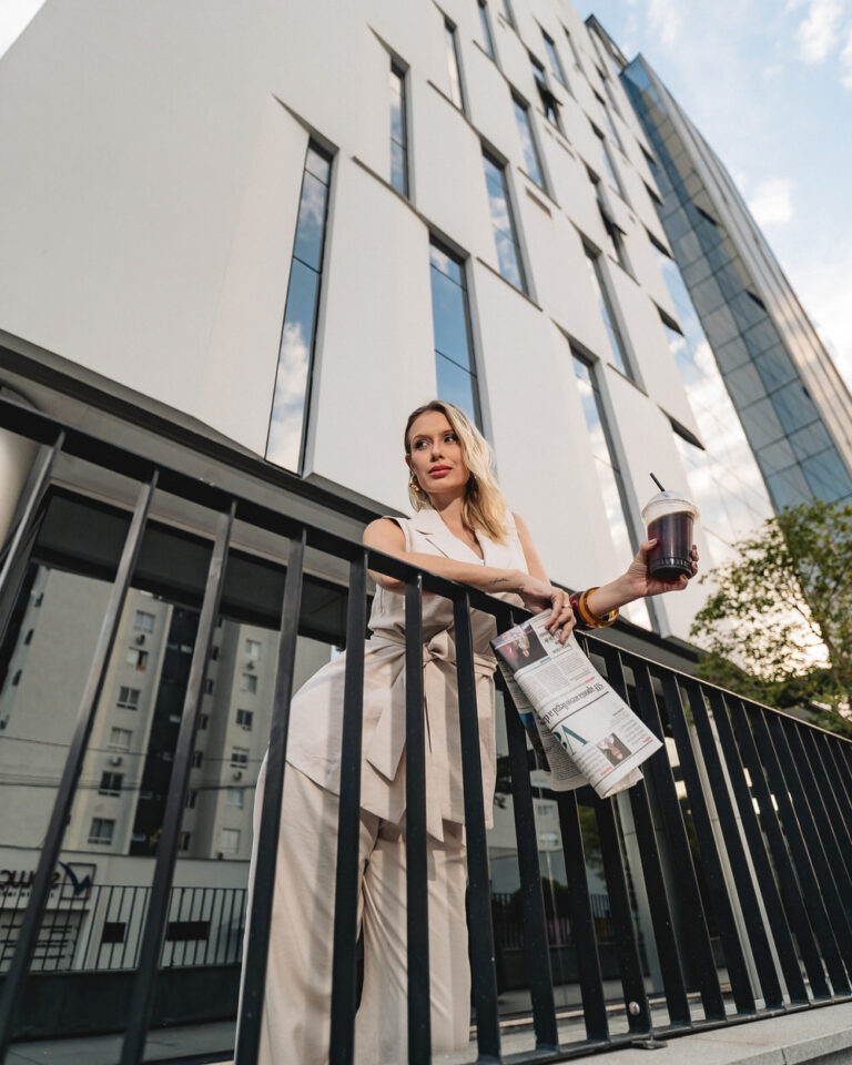 fotografia-externa-moda-divina-mulher-19-02-2026-0200